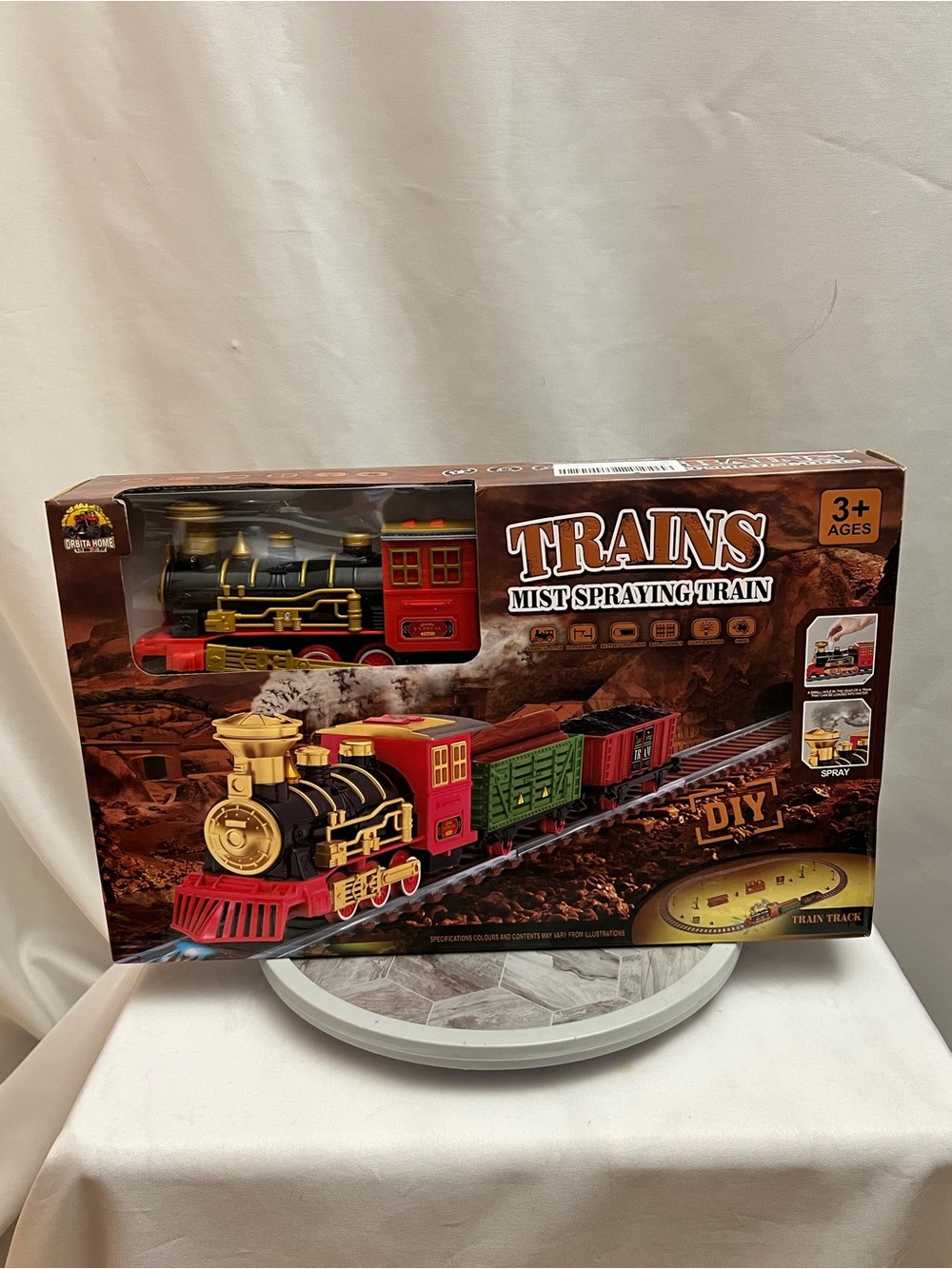 Mist Spraying Steam Train Set 190 Piece Light Sound Smoke Track Kids Toy